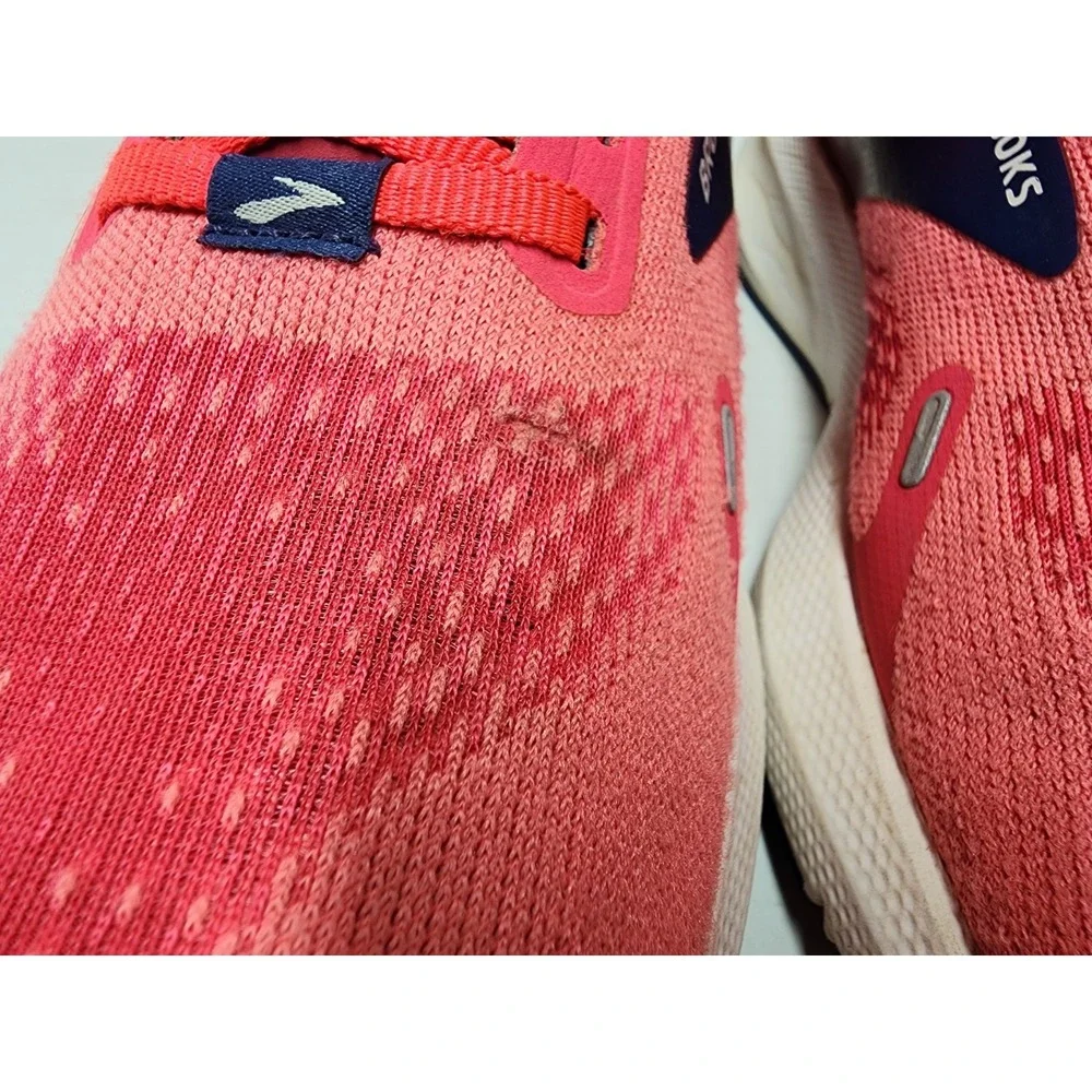 Brooks Launch 9.5 Womens Size 8.5 B Pink White Athletic Running Shoes Sneakers